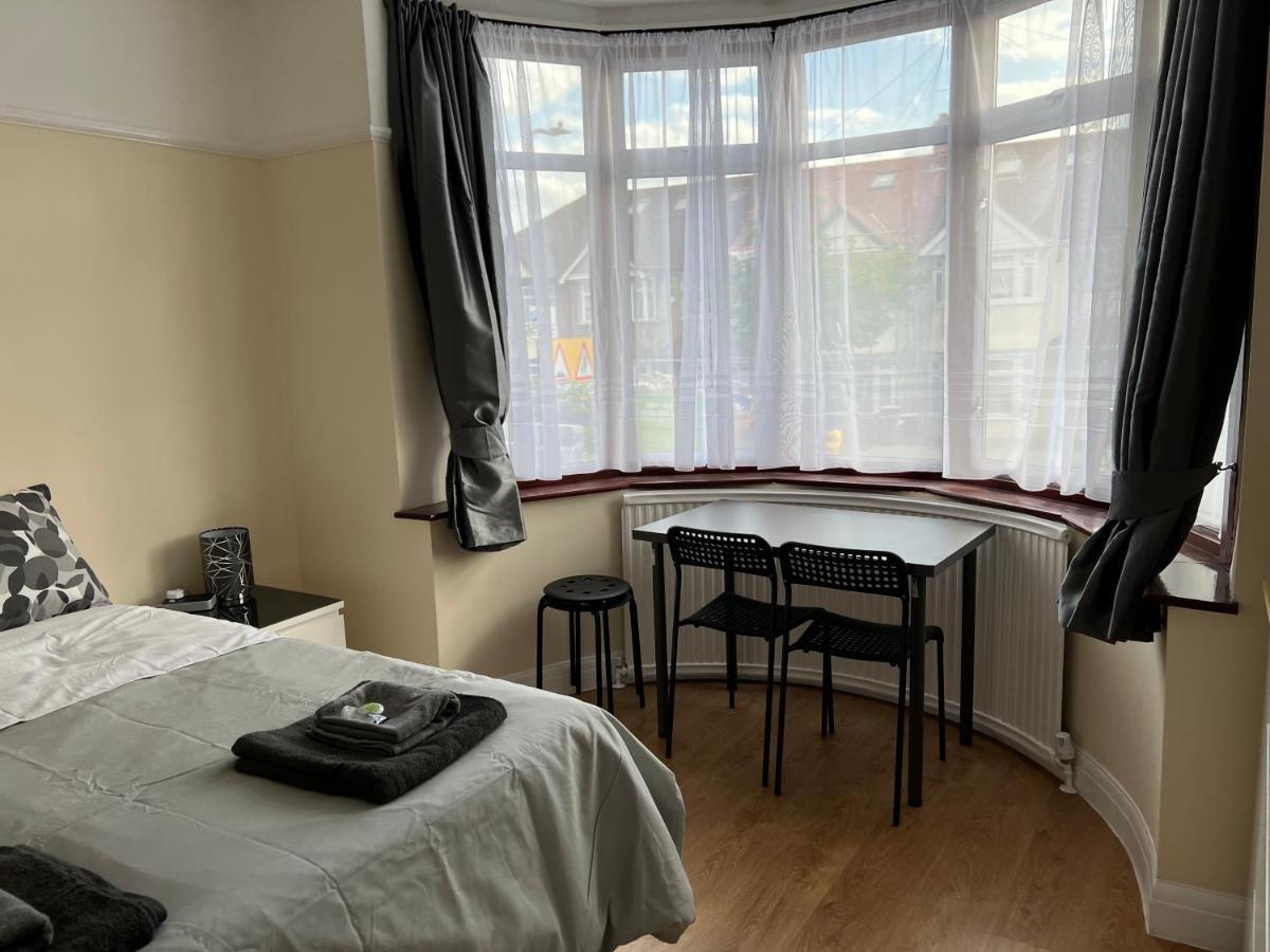 North West Lodge Guest House Λονδίνο Εξωτερικό φωτογραφία