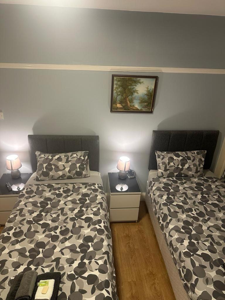 North West Lodge Guest House Λονδίνο Εξωτερικό φωτογραφία